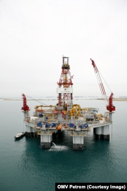 Platforma Domino face foraje de mai mulți ani în Marea Neagră