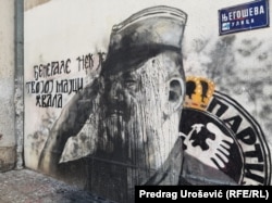 Crnu farbu na mural u centru Beograda bacila je 15. novembra nepoznata osoba