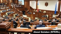 Ședința de constituire a noului Parlament, Chișinău, 22 octombrie.