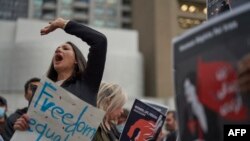 Эътирози занони эронӣ дар Канада