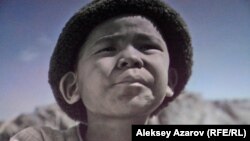 "Шырғалаң" фильмнен көрініс. Профессор Бекен Жылысбаевтың "бала бейнесі".