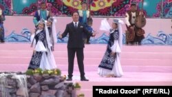 Мардон Мавлон дар Наврӯзи Тоҷикистон. Соли 2017.