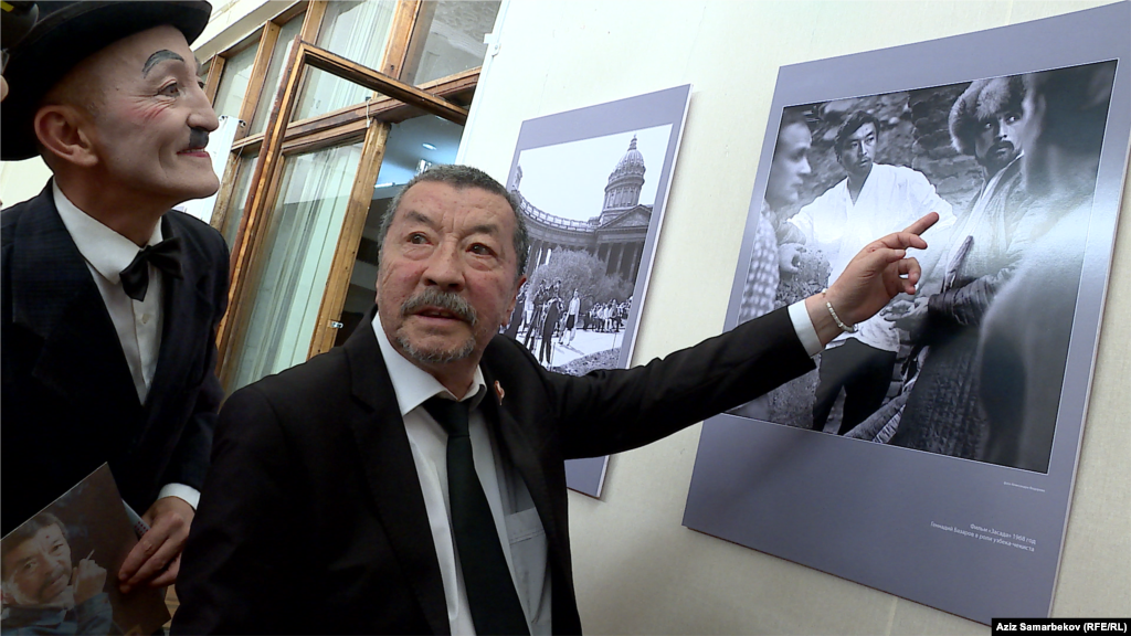 Өткөн жылы "Азаттыкка" курган соңку маегинде&nbsp;Геннадий Базаров өзүнүн 80 жылдык маарекесинде "эң мыкты, балким акыркы тасмамды тартам" деген кыялын айткан эле.&nbsp;