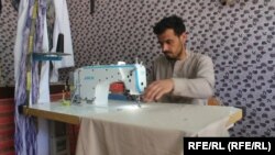 برای ناشنوایان در مکتب آموزش حرفوی نیز داده می‌شود