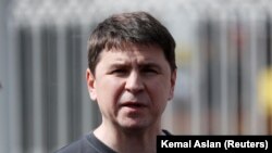 Михаил Подоляк.