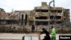 Ndërtesa e rrënuar e Ambasadës kineze në Beograd. Fotografi e vitit 2010.