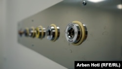 Sistemi i furnizimit me gaz mjekësor nëpër sallat përkatëse në repartin për IVF.