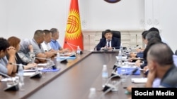 Акылбек Жапаров жана ККМ боюнча жумушчу топтун жыйыны. 8-июль, 2022-жыл. 
