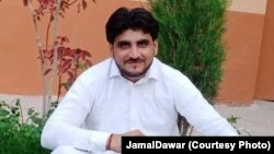 وقار احمد د وزیرستان ځوانانو سازمان فعال وو چې د ۲۰۲۲ز کال په جون کې وژل شوی وو - پخوانی انځور.