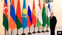 Vladimir Putin înainte de o nouă întâlnire cu președinții țărilor membre ale Comunității Statelor Independente, în 2021