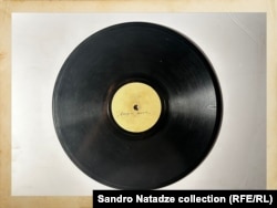 ფირფიტა 1909 წლის გურული სიმღერების ჩანაწერებით