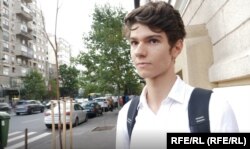 Luca, elev clasa a XII-a