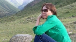 Террор апаатын күүгө салган композитор