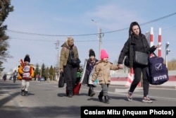 Intrarea prin Punctul de trecere a Frontierei Siret