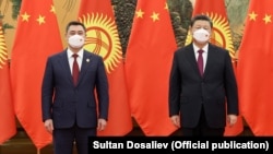 Садыр Жапаров жана Си Цзинпин.