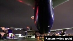 Un transport cu sprijin militar american a ajuns în Ucraina, Kiev, 22 ianuarie 2022.