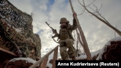 На межі: напруженість між Росією та Україною у фотографіях