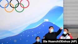 Președintele Xi Jinping a verificat, vineri, locul de desfășurare a competiției de patinaj viteză. 