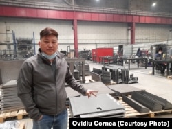 Van Minh, unul din primii vietnamezi sosiți la fabrica din Cluj.