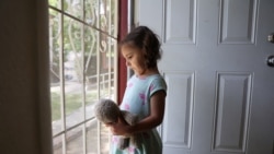 Si manifestohet te të rinjtë prindërimi i ashpër?

