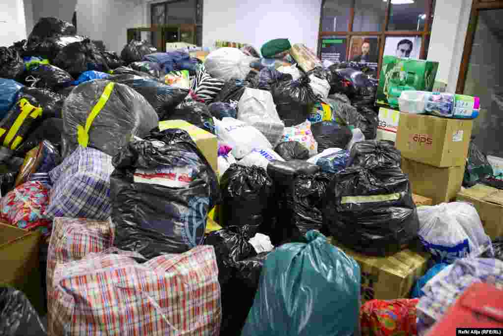 Pako ndihmash me produkte të ndryshme.