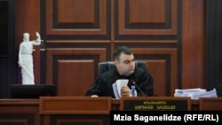 მოსამართლე გიორგი არევაძე მიხეილ სააკაშვილის სასამართლო სხდომაზე. 6 თებერვალი, 2023 წელი