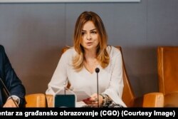 Uljarević: Stavovi koji ukazuju na razgradnju građanskog društva i jačanje klerikalizacije