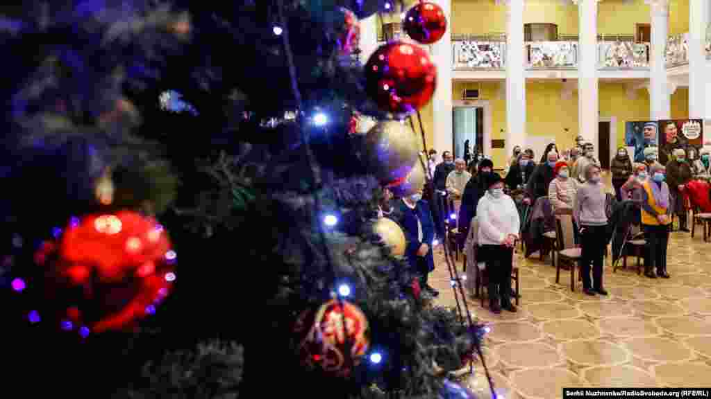 Подарунки волонтери зібрали завдяки проекту &laquo;Таємний Санта&raquo;, до якого долучилося понад 1500 людей