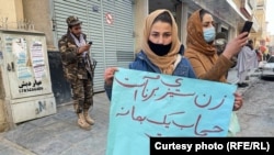 شماری از زنان معترض می‌گویند، طالبان مانع اعتراش‌شان شدند.