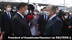 Si Jinping we Kasym-Žomart Tokaýew Astanada, 2022-nji ýylyň 14-nji sentýabry.