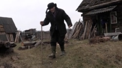 The Last One To Leave: Ukrainian Troops Evacuate Elderly Man From Abandoned Neighborhood