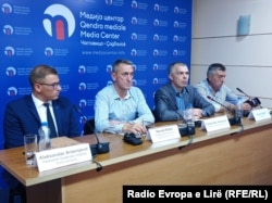 Debati në Qendrën Mediale në Çagllavicë.