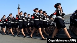 Ziua de 9 mai este una vitală pentru președintele Putin în contextul eșecurilor din Ucraina. E ziua în care Rusia își expune cu fast puterea militară și invocă trecutul glorios.