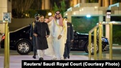 Səudiyyə Ərəbistanının vəliəhd şahzadəsi Məhəmməd bin Salman Ciddə şəhərində Pakistanın baş naziri Şahbaz Şəriflə görüşür.