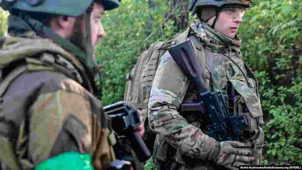 Останнє обговорення дій підрозділів перед початком операції. Харківщина, травень 2022&nbsp;