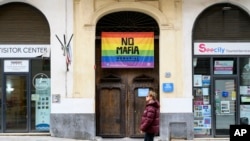 Флаг с надписью «Нет мафии» в Палермо, Италия, 17 января 2023 года (иллюстративное фото)