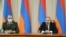 Премьер-министр Армении Никол Пашинян (справа) выступает на заседании, посвященном Дню работника органов национальной безопасности, Ереван, 20 декабря 2021 г. 
