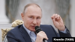 Vladimir Putin a acuzat rețelele sociale că nu au luat în considerare postări false despre demonstrațiile anti-Kremlin.