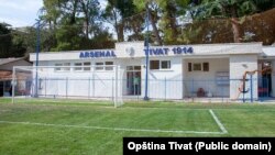 Arsenal je osnovan je 1914. godine i jedan je od najstarijih klubova u Crnoj Gori