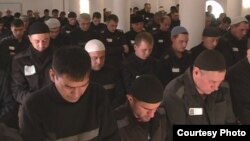 Мөселман тоткыннар (архив фотосы)