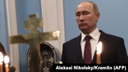 Президент Російської Федерації Володимир Путін відвідує Новоєрусалимський православний монастир за межами міста Істра, близько 70 км від Москви, 15 листопада 2017 року