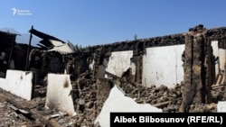 Кыргыз-тажик чек арасындагы 14-17-сентябрдагы жаңжалда талкаланган турак жай. Ак-Сай, Баткен. Сентябрь, 2022-жыл.