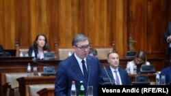 Presidenti i Serbisë, Aleksandar Vuçiq, gjatë fjalimit në Kuvend, Beograd, 13 shtator 2022.