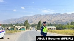 Кыргыз-тажик чек арасындагы айылдардын бири. 