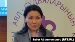 Элвира Сурабалдиева.