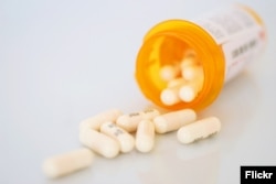 România se află pe locul 2 la consumul de antibiotice în Europa. Consumul mare de antibiotice crește rezistența la bacterii.