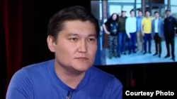 Адил Турдукулов.