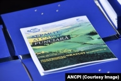 Birocrația și taxele programului „gratuit” i-a făcut pe mulți să evite cadastrarea