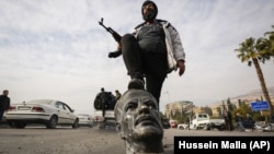 სირიელი ამბოხებული. 8 დეკემბერი, 2024