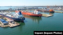 Din aprilie și până în iulie, doar o navă cu produse alimentare din Ucraina era încărcată săptămânal pentru export în Portul Constanța.